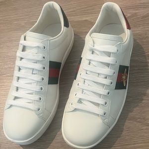 Like New Gucci shoes worn 1 time